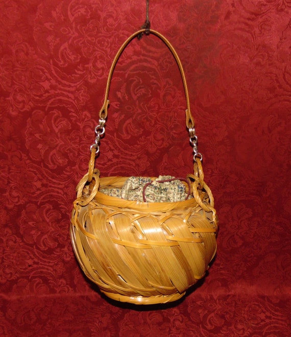 1950's Large Woven Bamboo Cloth Lined Bucket Purse Gem