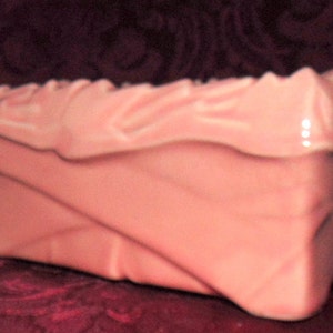 1940s McCoy Rectangular Salmon Planter With Strap Base