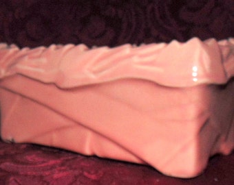 1940s McCoy Rectangular Salmon Planter With Strap Base