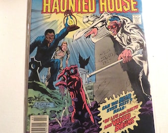 1981 DC Comic Book "Secrets of Haunted House Number 33