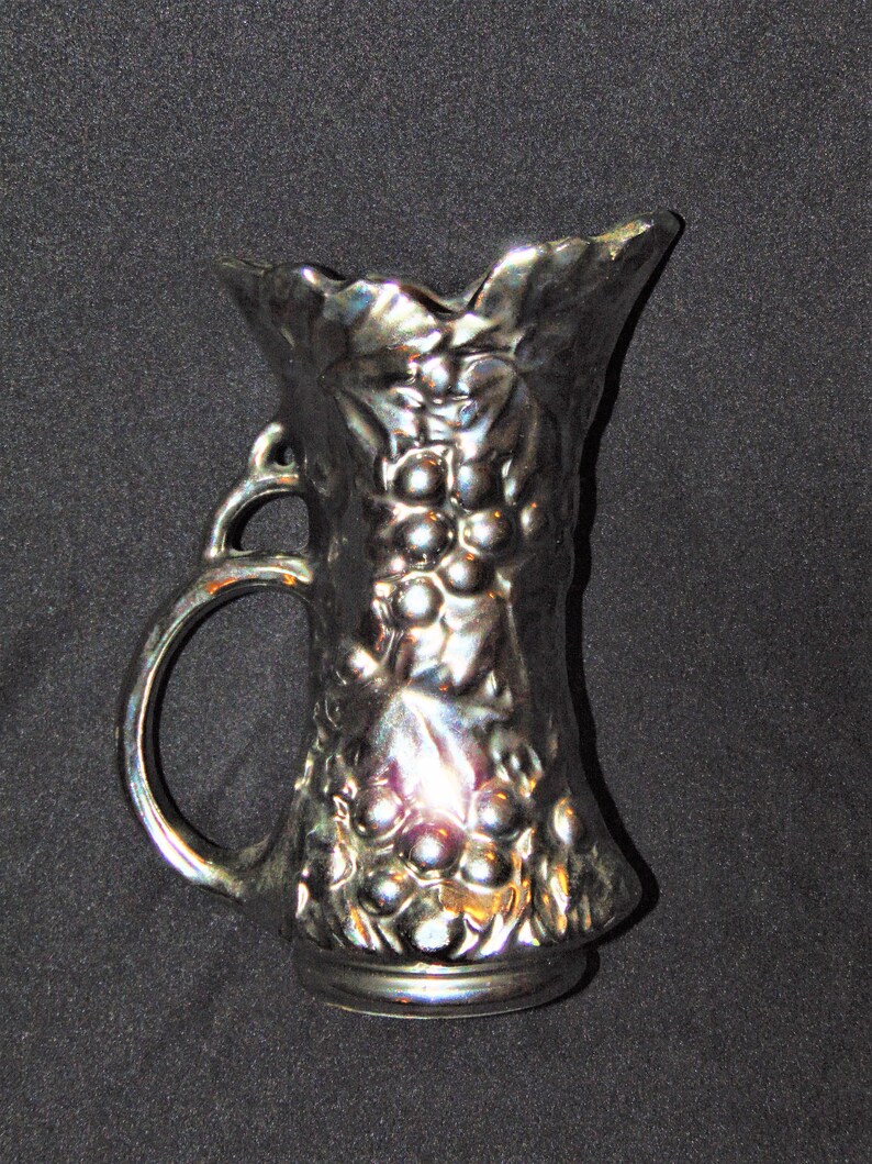 1940 McCoy Pottery Shiny Silver Grapes & Leaves Ewer Vase 641 USA Ohio Sammlerkeramik Bild 5