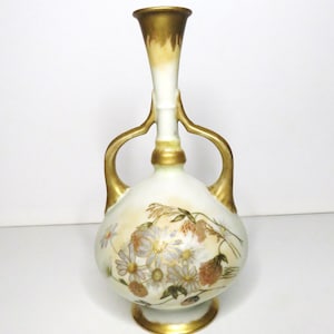 Stunning Art Nouveau Vase Delicate Hand Painted Porcelain Altrohla Austria in the Style of Royal Worcester