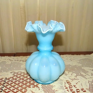 Vintage Fenton Art Glass Beautiful Blue Vase Ruffled Top Mellon Base