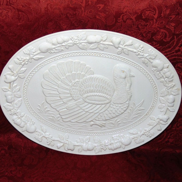 HIC 17.5 Inch Porcelain Turkey Platter - White Serving Tray, Oven & Dishwasher Safe