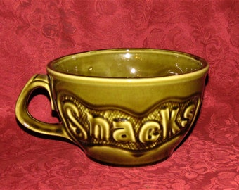 1960 McCoy Pottery Retro Mod Olive Green Large "SNACKS" Coffee Cup Shape Bowl Mid Century Modern