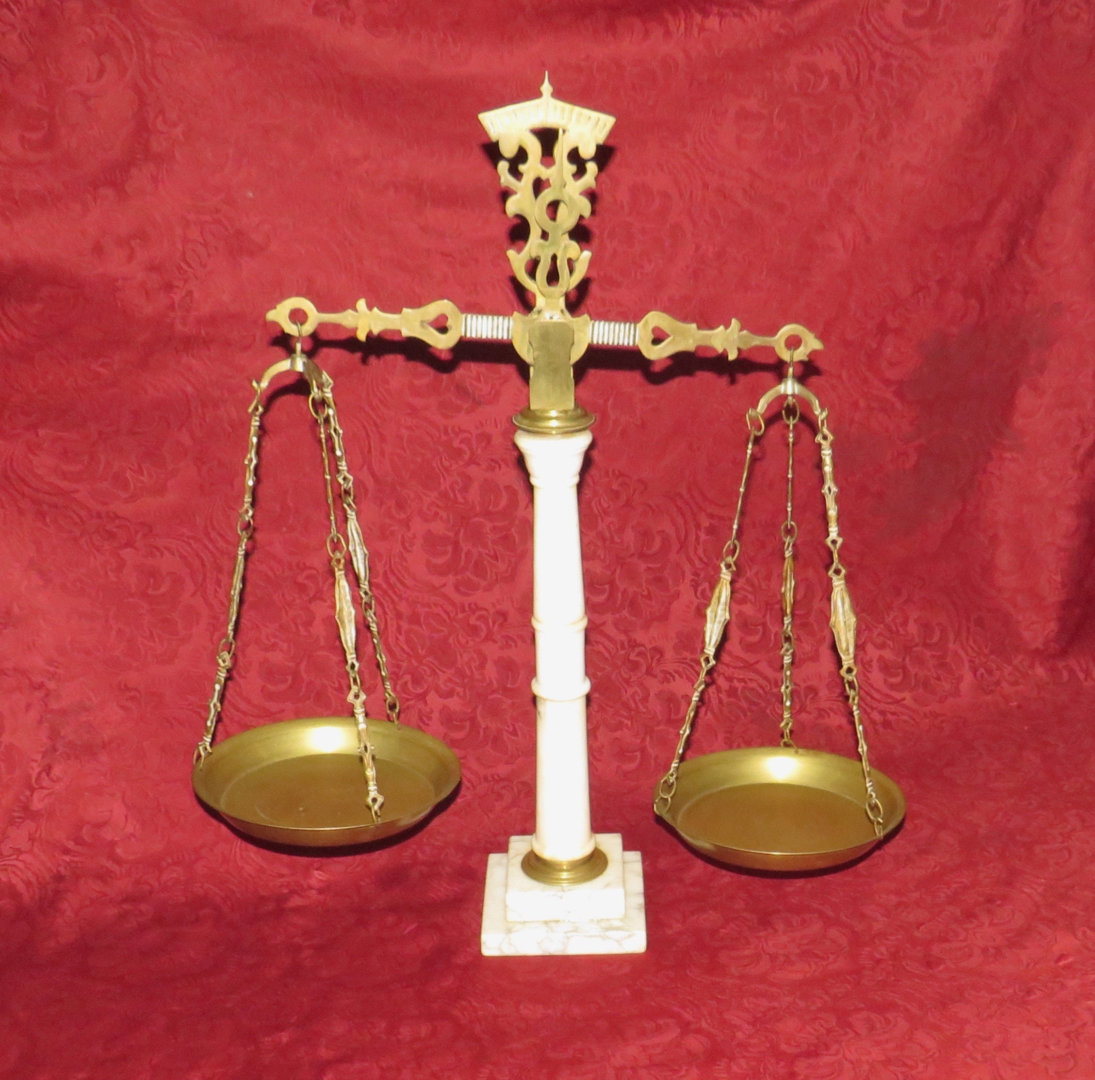 Vintage Style Metal Balance Scale, Decorative Antique Weight Balancing  Scale, Lawyer Scale of Justice, Jewelry Tower Tray, Farmhouse Candleholder