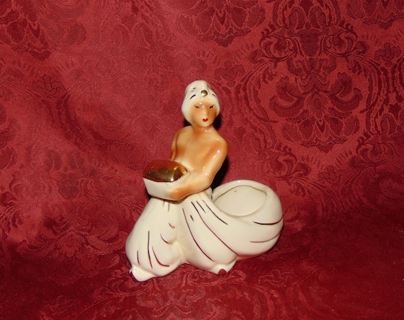 Mid Century Planter Arabian Genie with a Treasure Chest (inv 498)