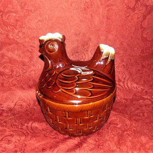 McCoy Hen on Basket Nest Cookie Jar Brown Drip Glaze Beautiful Condition!