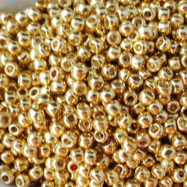 TOHO 11/0 Permanent Finish Galvanized Starlight Gold round, 10 grams *Wholesale*