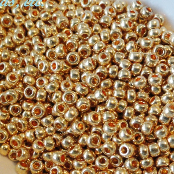 Czech Preciosa 11/0 metallic champagne seed beads 10 grams *Wholesale*