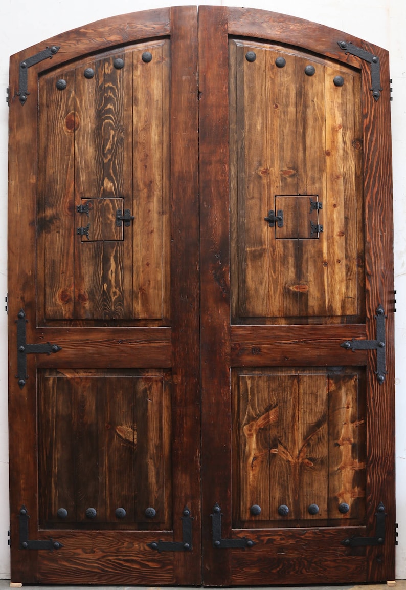 Reclaimed lumber rustic arched double doors comes w/ hand