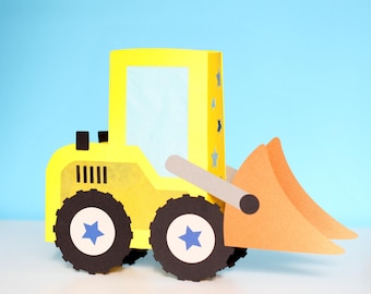 Wheel loader lantern craft template PDF | Lantern making with children, template for St. Martin's lantern, excavator | Vehicles, children's lantern for boys, printable