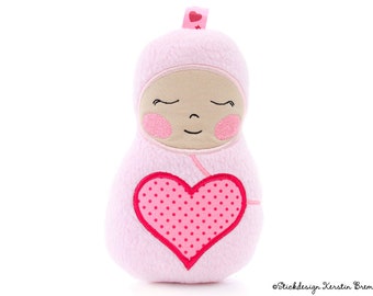 ITH borduurbestand baby met hart 13x18 (5x7) - babypop borduurpatroon voor borduurmachines, pop in het hoepelborduurontwerp