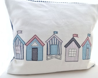 12 Strandhaus Stickdateien 10x10 (4x4) Set - Maritime Doodle Applikation Stickmuster, Badehaus, Strand Haus, Meer,