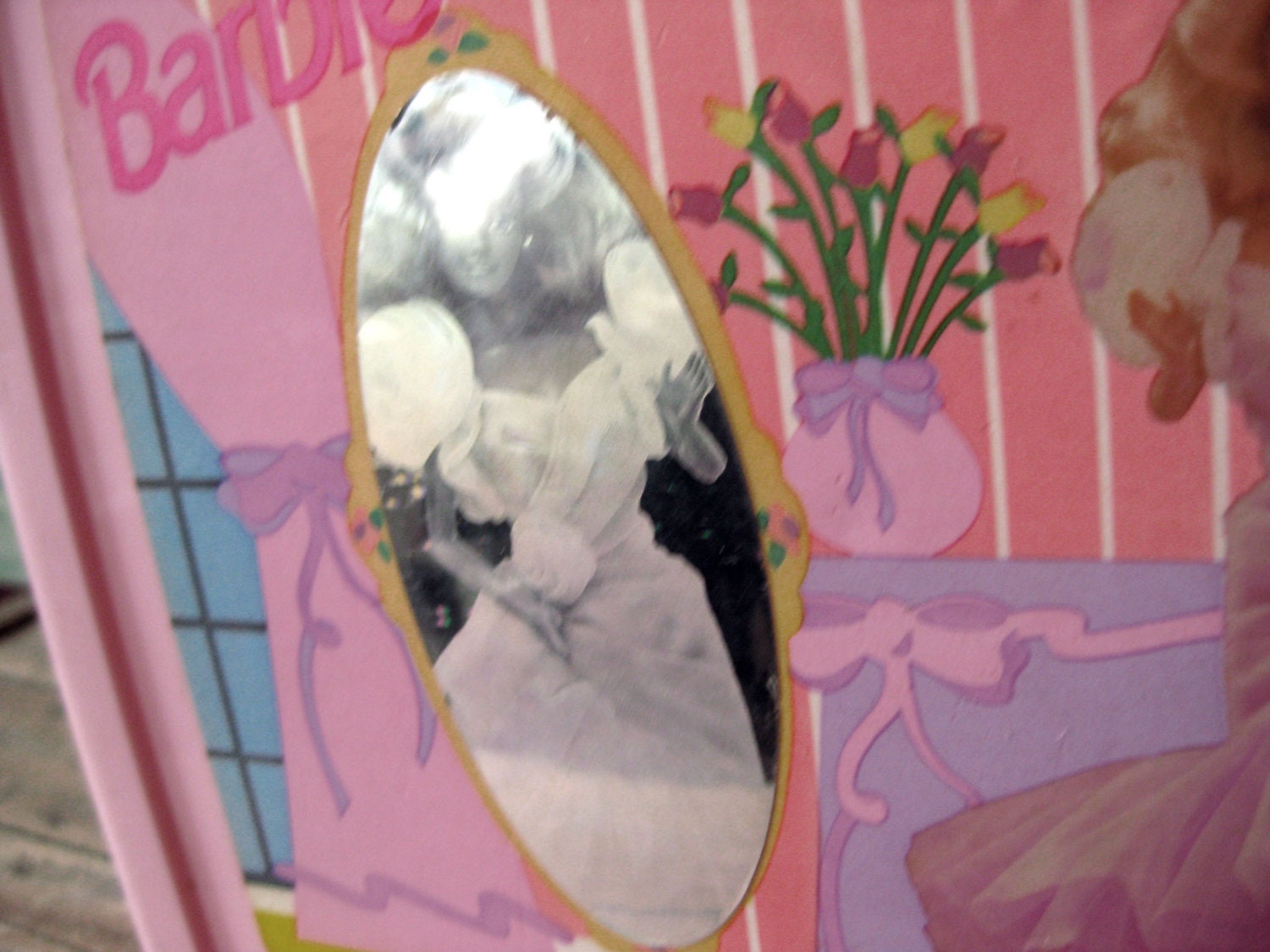 Vintage Barbie Lunch Box / Barbie Mirror Collectible / 1990 Thermos Light Pink Lunchbox - Etsy