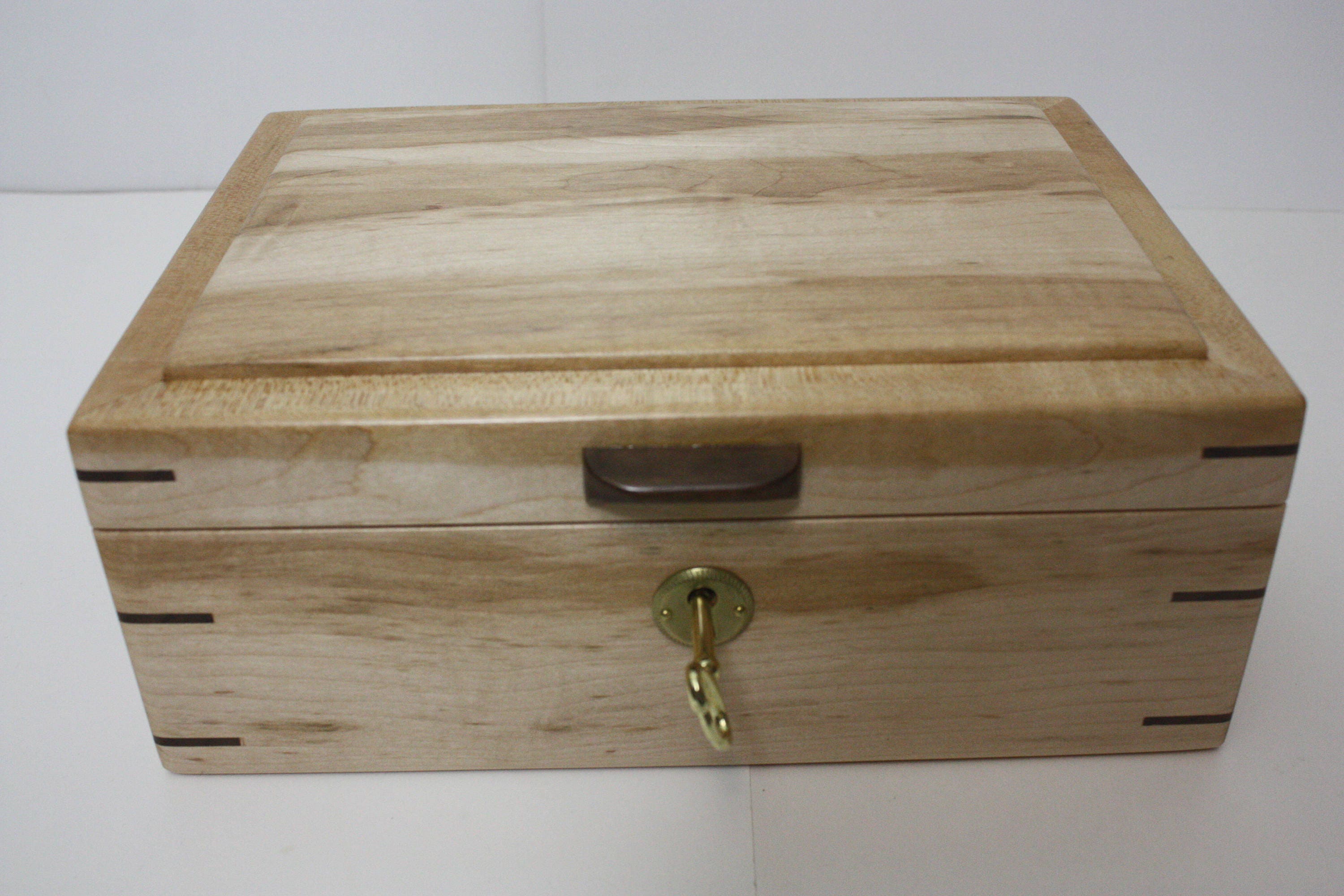 Locking Brown Maple Wood Box With Walnut Handle And Corner Splines Locking Brown Maple Wood Box With Walnut Handle And Corner Splines Photo Tea Jewelry Secretary Keepsake