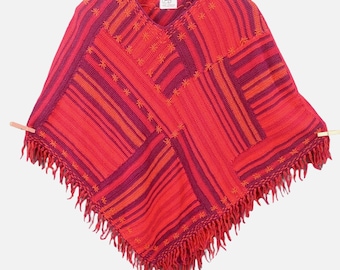 Vintage Jane Seymor Womens Poncho Size OS Fringe Patchwork Knit Red Purple V Nec
