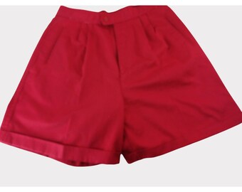 Vintage Carriage Court High Waist Red Shorts Womens Size 12 Polyester Cotton Blend
