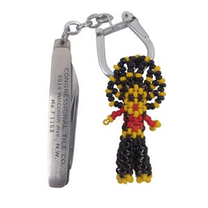 Vintage 50er Jahre Taschenmesser Samen Native Perlen Schlüsselanhänger Indianer Keramikfliese Maryland