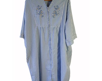 Vintage Collections Blue White Striped Seersucker House Dress Robe Size XXXL 3Xl