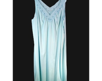 Vintage Vanity Fair Womens Green Nightgown Lace Sleeveless Size XL Nylon USA