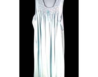 Vintage Vanity Fair Light Blue Lace Yoke Sleeveless Nightgown Size XXL Nylon USA