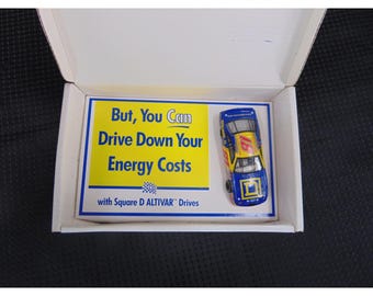 Square D Altivar Die Cast Kenny Wallace 81 1997 Thunderbird Car Scala 1/24 Promo