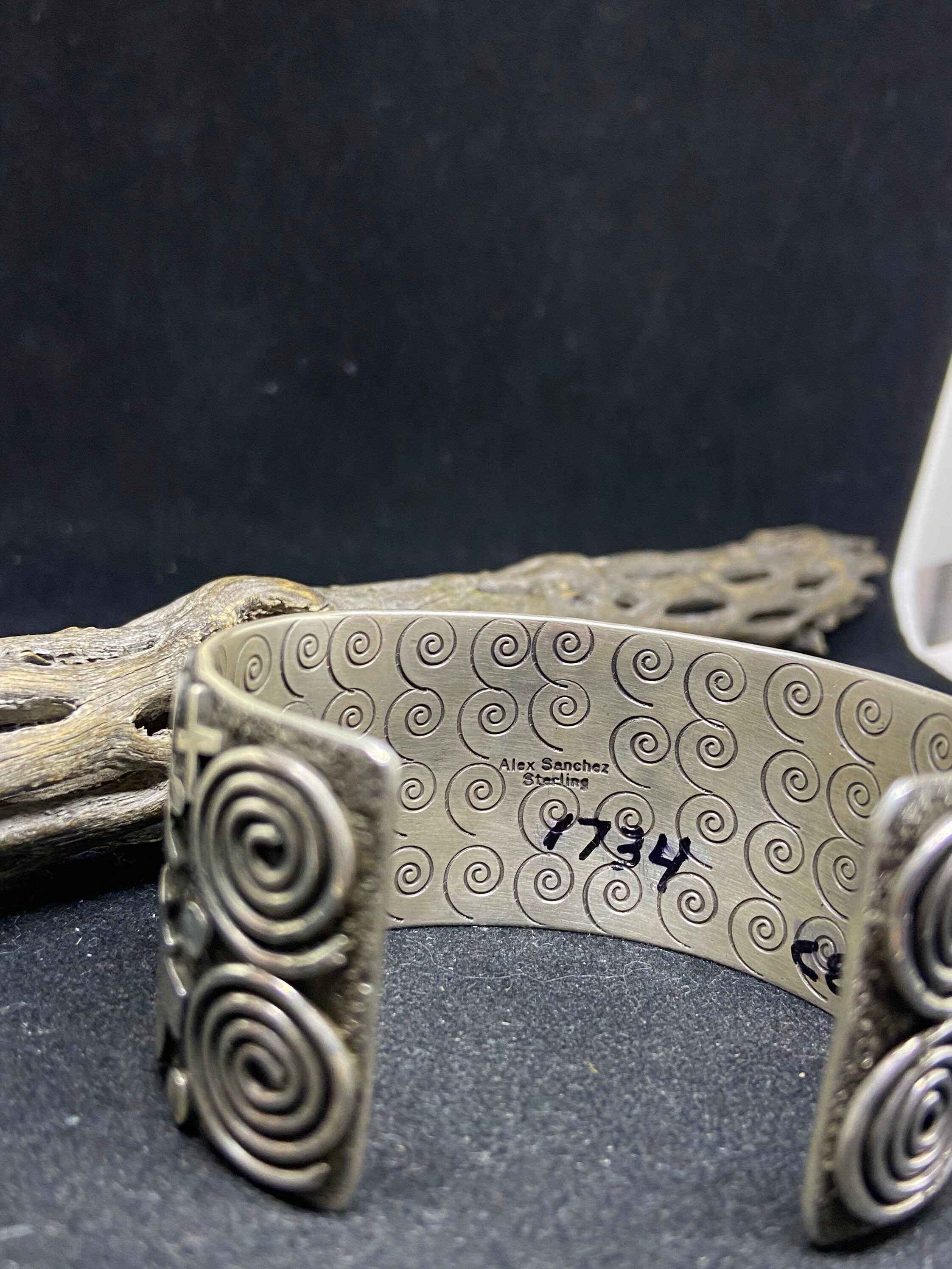 Handmade Native American Navajo Plain Sterling Silver Petroglyph