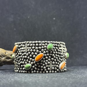 Ronnie Willie Cuff - Etsy