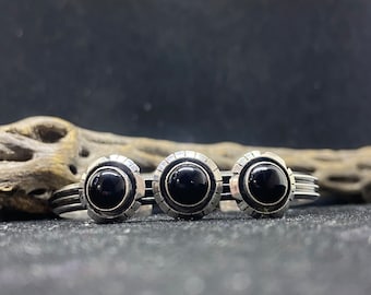 Handmade Native American Navajo black onyx sterling silver cuff bracelet signed & stamped