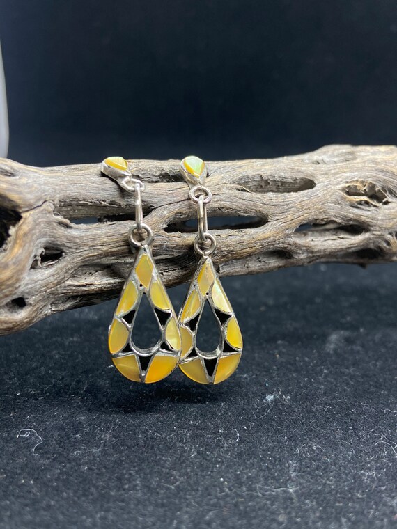 One Of The Best Vintage Native American Zuni Yellow Shell Inlay Sterling Silver Necklace Old One Of The Best Vintage Native American Zuni Yellow Shell Inlay Sterling Silver Necklace Old