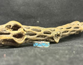 Handmade Native American Zuni inlay sleeping beauty turquoise Sterling Silver band ring Size 6.5