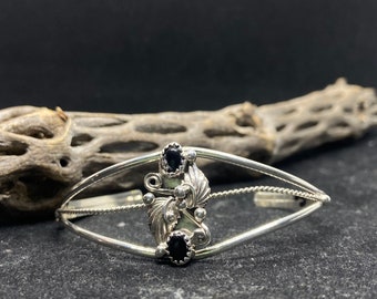Handmade Native American Navajo black onyx sterling silver leaf cuff bracelet signed & stamped