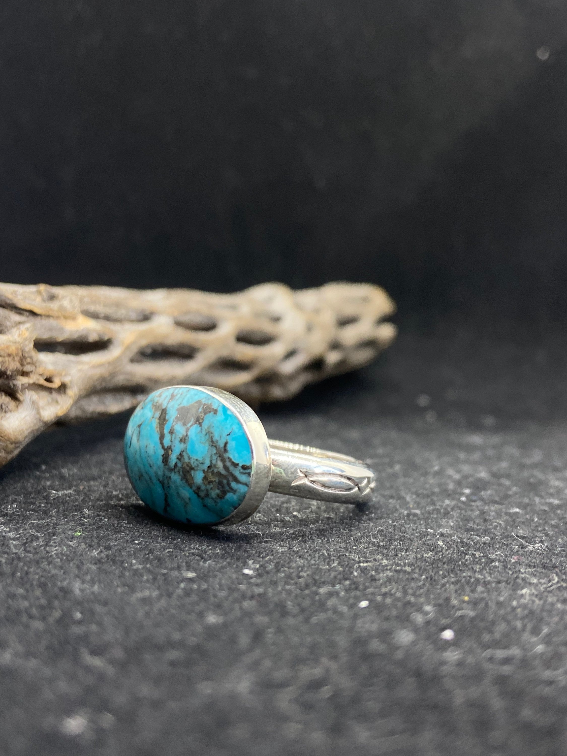 Handmade Native American Navajo Kingman Turquoise Sterling Silver Oval ...