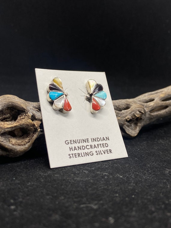 Native American Beautiful Vintage Zuni Turquoise Gaspeite Inlaid Sterling Silver Earrings Native American Beautiful Vintage Zuni Turquoise Gaspeite Inlaid Sterling Silver Earrings