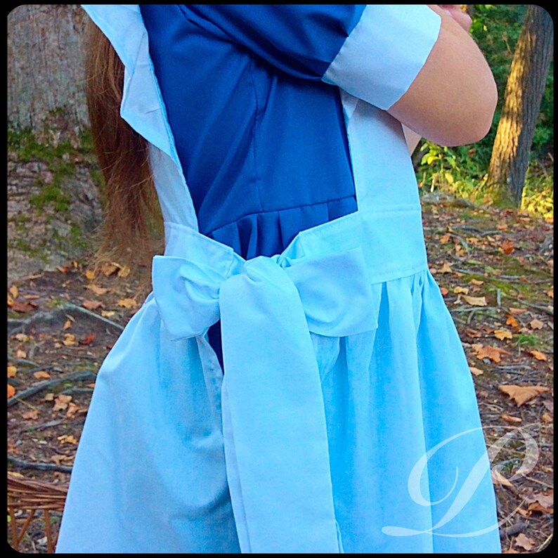 white apron alice