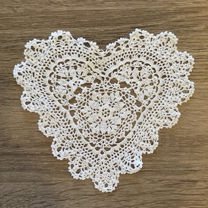 8&quot; Inch Heart Shaped Cotton Crochet Lace Doily Handmade White Wedding Craft Supplies Set of 12 FREE SHIPPING
