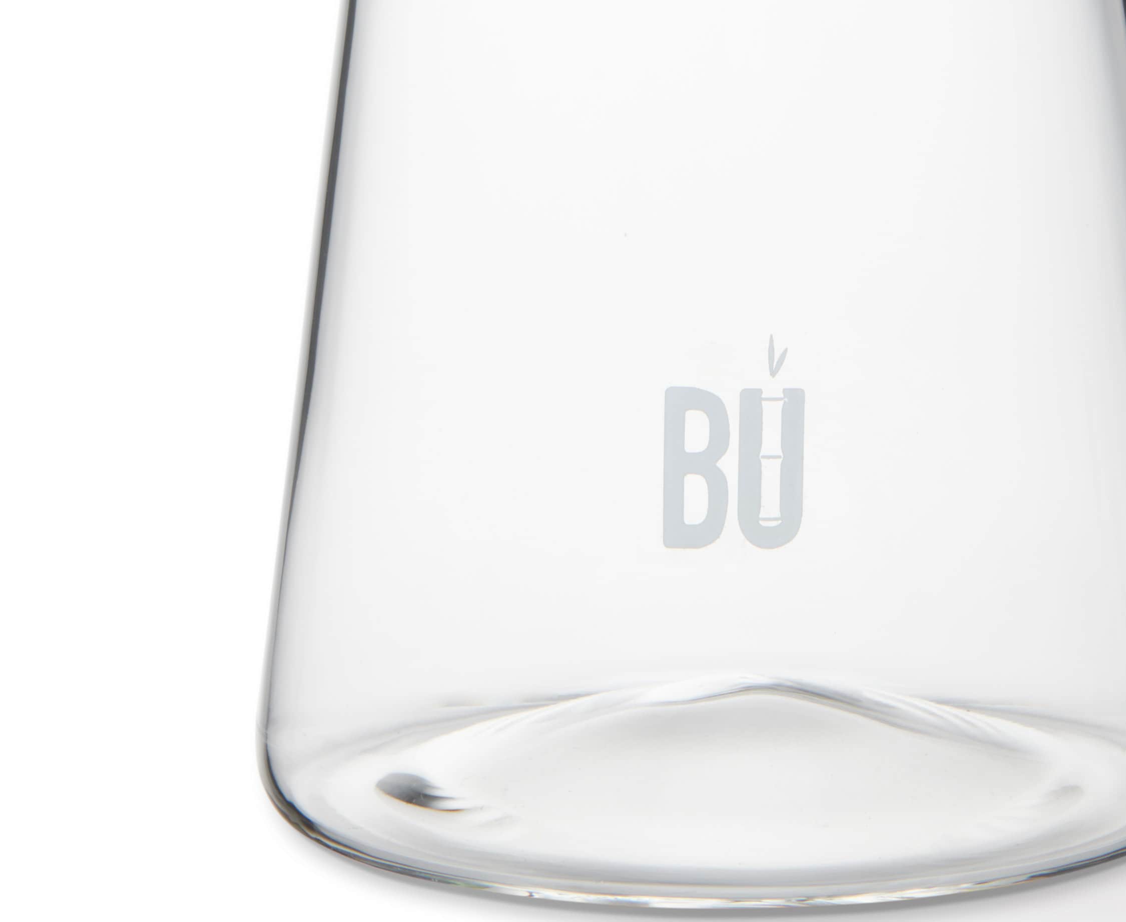 BOQO Glass Water Pitcher with Lid - Elegant and Functional Glass Carafe for  Refreshing Beverages