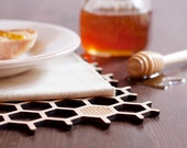 Bamboo Honeycomb Place Mats with donation to honeybee charity - set of 4