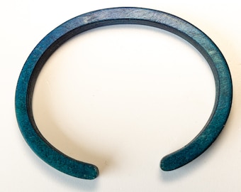 open bangle made of multi-layer-glued birch wood, elastic and water-resistant