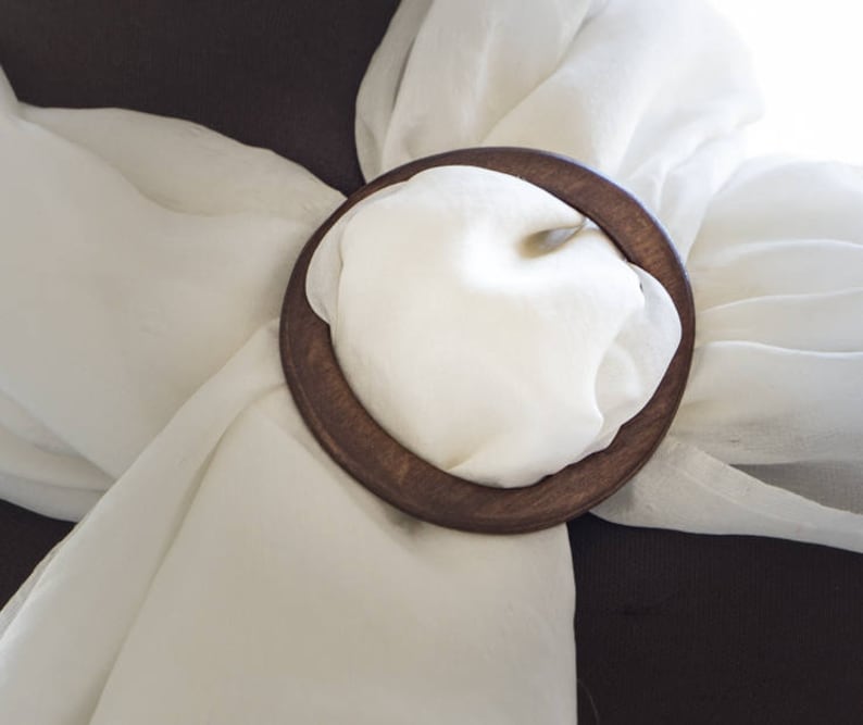 very shapely and stable ideal for light and heavier wipes and scarves Wooden shellring