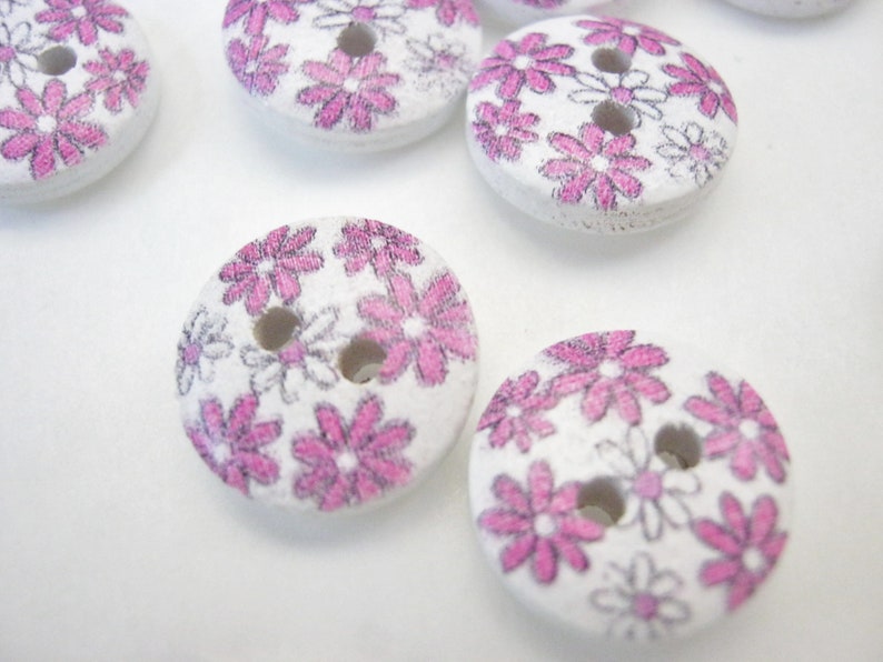 10 Baby Buttons 12mm 1//2 inch Baby Boy Girl Clothing Knitting Sewing Buttons