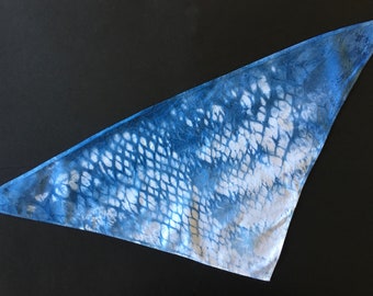 Hand-Dyed Shibori Indigo Cotton Bandana (Triangle) - Limited Edition