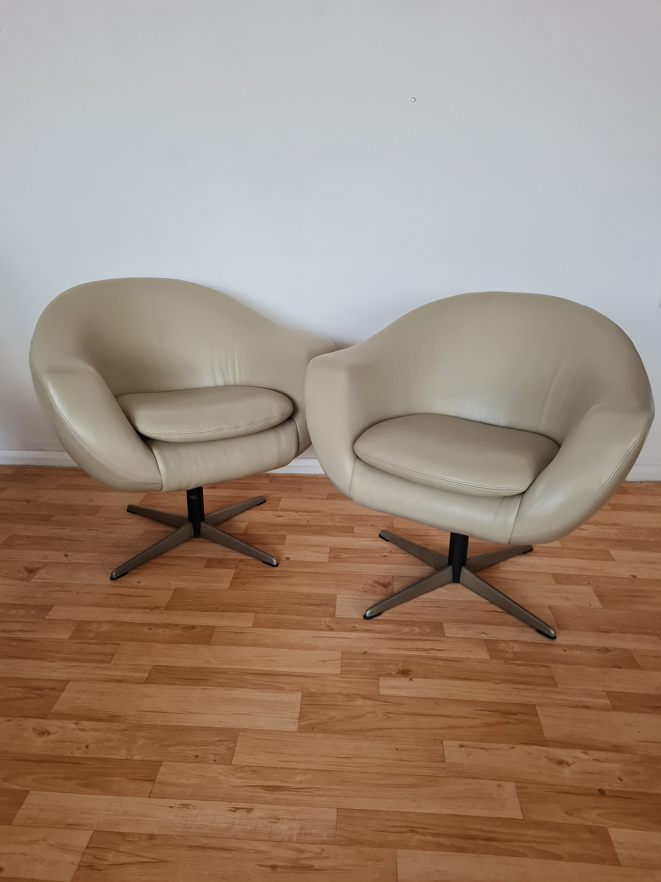 Overman 2024 pod sofa