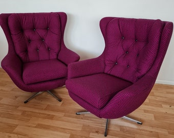 Pair of Parker Knoll style swivel chairs