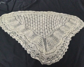 Wool Out of Wales White Shawl Two Ply