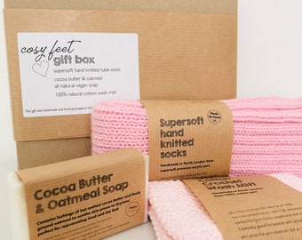SUPERSOFT SOCKS GIFTBOX hand knitted socks, cocoa butter soap and cotton wash mitt, 4 colour options available