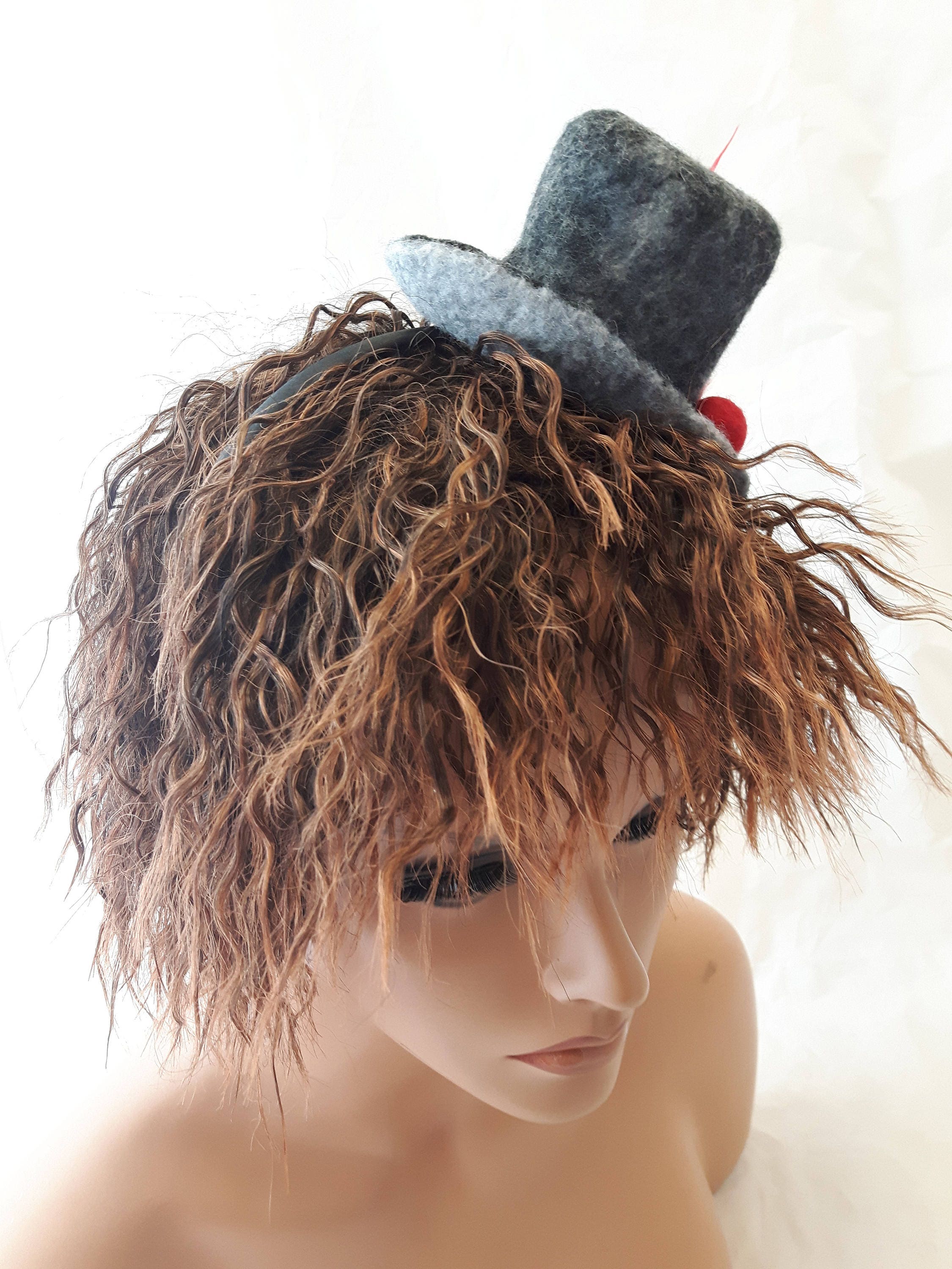 Felted Mini Hat: Whimsical Wool Carnival Fascinator - Etsy display picture 1
