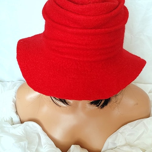 Classic Red Wool Felt hat, Eye-catcher brim hat, Bucket hat, Contemporary art, Felt Fashion, shops Designer hat, women hat, Wearable felt art