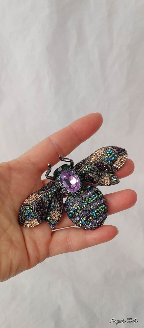 Vintage Bug Brooch. Antique jewelry. Colorful luxu